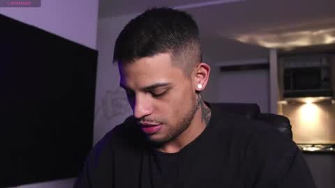 Snapshot of rausch77 chatting on 02/22/25, 06:39 rausch77 online show from 02/22/25, 06:39