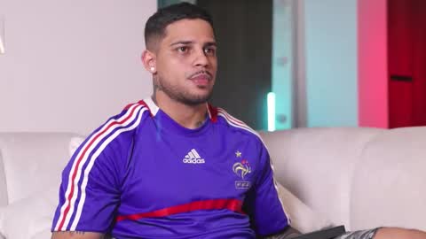 Snapshot of rausch77 chatting on 11/21/25, 08:24 rausch77 online show from 11/21/25, 08:24