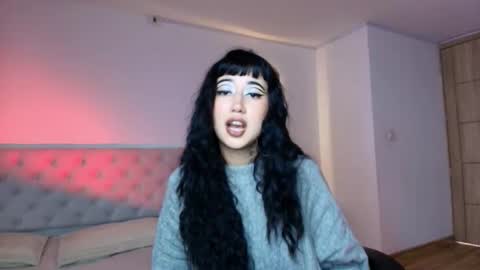 Raven  online show from 11/07/25, 01:22