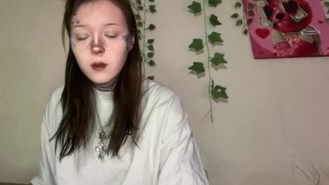 raven_armor online show from 06/03/26, 05:18