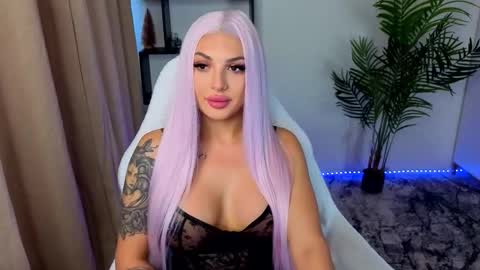 raven_inkk online show from 01/15/26, 10:53