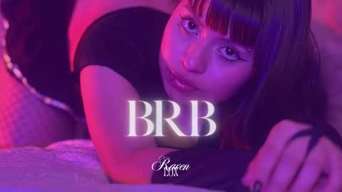 Snapshot of raven_luxx chatting on 02/27/26, 02:00 RAVEN online show from 02/27/26, 02:00