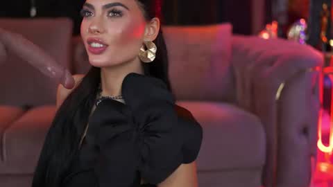 Lav online show from 06/30/26, 07:37