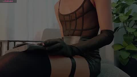 Raven Sinclair online show from 07/16/26, 02:06