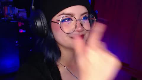 raventh_ online show from 12/18/25, 02:06