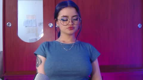 raventh_ online show from 04/25/26, 12:41