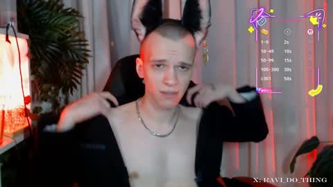 Snapshot of ravi_is_so_good chatting on 11/17/25, 06:03 Ravi online show from 11/17/25, 06:03