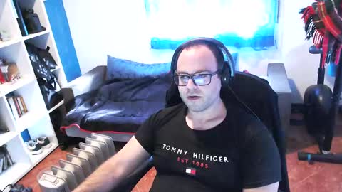 Snapshot of ravingr3d3 chatting on 02/17/25, 03:42 ravingr3d3 online show from 02/17/25, 03:42