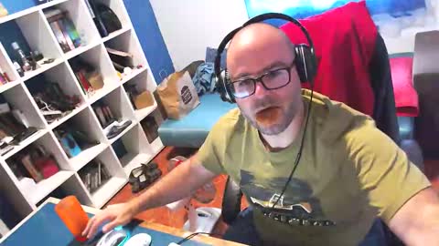 Snapshot of ravingr3d3 chatting on 09/09/25, 12:59 ravingr3d3 online show from 09/09/25, 12:59