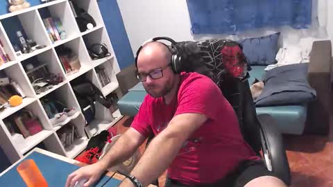 Snapshot of ravingr3d3 chatting on 10/22/25, 11:04 ravingr3d3 online show from 10/22/25, 11:04