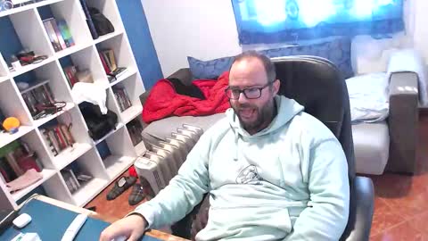 Snapshot of ravingr3d3 chatting on 11/26/25, 10:49 ravingr3d3 online show from 11/26/25, 10:49