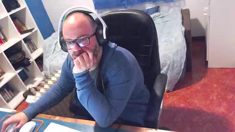 Snapshot of ravingr3d3 chatting on 02/11/26, 10:20 ravingr3d3 online show from 02/11/26, 10:20