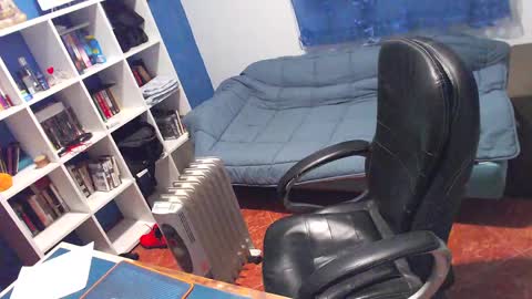 ravingr3d3 online show from 04/06/26, 10:00