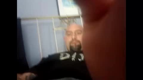 Down under guy online show from 12/22/25, 03:58