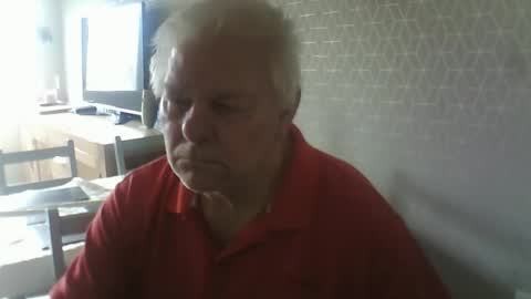 Snapshot of ray47 chatting on 02/20/26, 10:38 ray47 online show from 02/20/26, 10:38