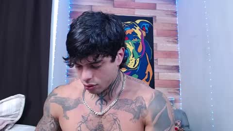 Snapshot of ray_coopers chatting on 01/10/25, 01:10 Ray Coopers online show from 01/10/25, 01:10