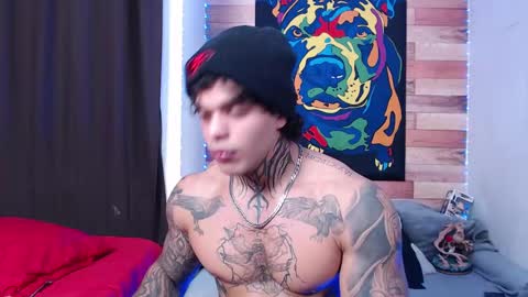 Snapshot of ray_coopers chatting on 01/31/25, 11:45 Ray Coopers online show from 01/31/25, 11:45