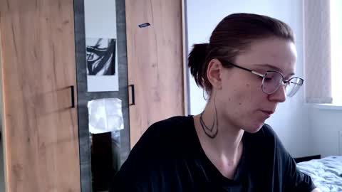 Ray-Ray online show from 05/06/26, 04:01
