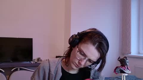 Ray-Ray online show from 05/30/26, 05:43