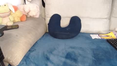 Snapshot of raycatt chatting on 01/07/26, 06:43 Ray online show from 01/07/26, 06:43