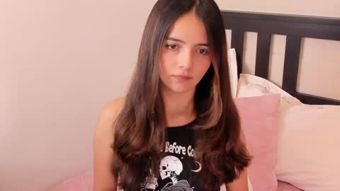 Raychell Black  online show from 01/30/25, 10:30