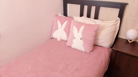 Raychell Black  online show from 02/13/25, 04:07