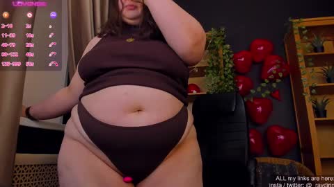 Snapshot of raydirin chatting on 02/20/25, 02:46 Ray online show from 02/20/25, 02:46