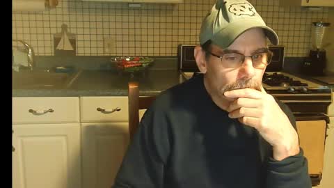 Ray online show from 12/21/24, 10:06