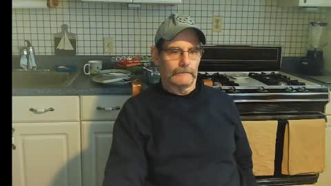 Ray online show from 12/22/24, 01:44