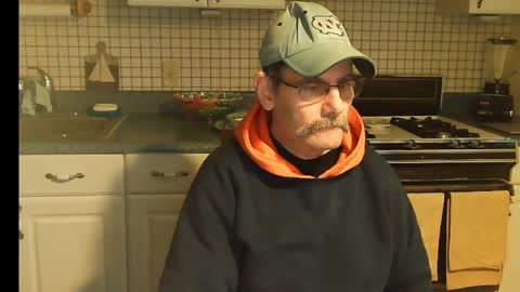 Ray online show from 12/24/24, 01:17