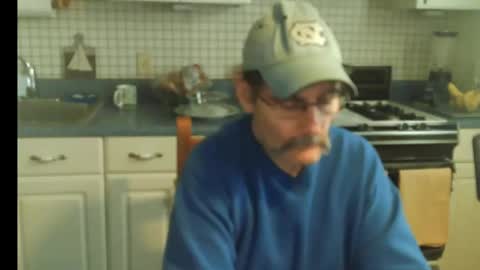 Ray online show from 02/11/25, 04:24