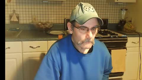 Ray online show from 02/18/25, 10:38