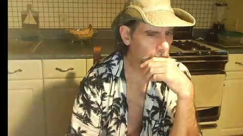 Ray online show from 09/14/25, 06:34