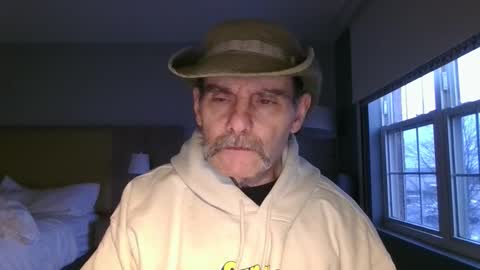 Ray online show from 12/05/25, 12:25