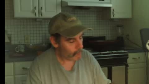 Ray online show from 07/04/26, 06:25
