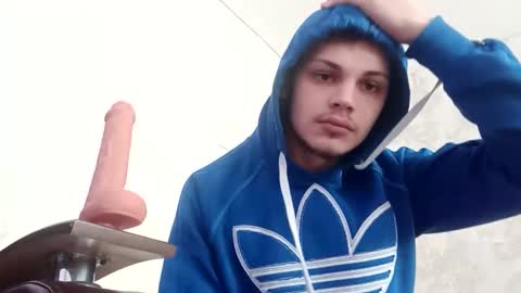 Snapshot of raymartino chatting on 02/26/25, 10:36 RayMartino online show from 02/26/25, 10:36