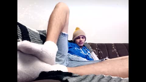 Snapshot of raymartino chatting on 12/16/25, 08:36 RayMartino online show from 12/16/25, 08:36