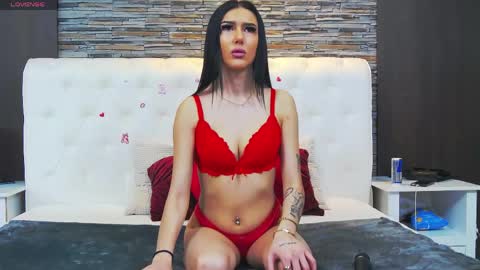 raynatess online show from 04/16/26, 02:07