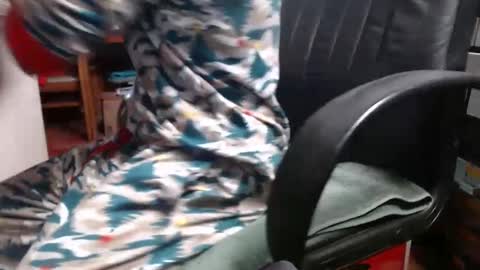 Ray online show from 12/31/24, 09:28