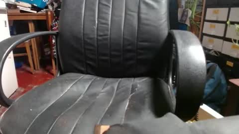 Ray online show from 11/18/25, 12:05