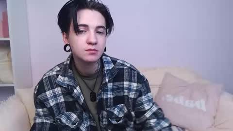 Ray online show from 02/09/26, 05:00