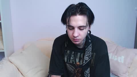 Ray online show from 02/10/26, 05:44