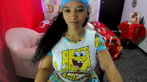 Snapshot of rayza_mature_ chatting on 12/23/24, 06:05 Danna online show from 12/23/24, 06:05