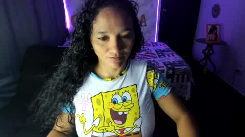 Snapshot of rayza_mature_ chatting on 01/17/25, 01:47 Danna online show from 01/17/25, 01:47