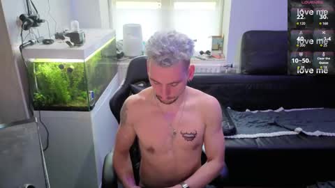 Rayzel online show from 02/06/26, 02:42