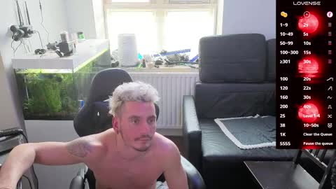 Rayzel online show from 02/20/26, 12:38