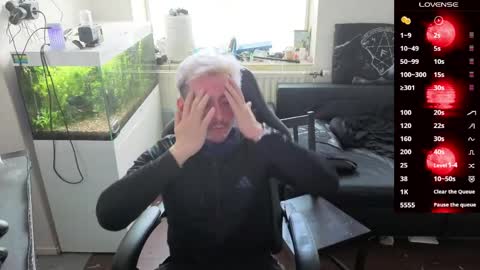 Rayzel online show from 04/05/26, 10:56