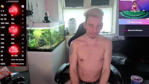 Rayzel online show from 06/02/26, 05:04