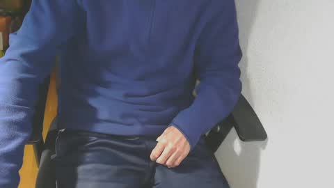 Snapshot of rbn_solo chatting on 03/08/25, 06:16 White Eagle online show from 03/08/25, 06:16