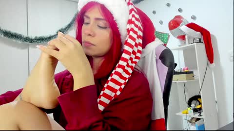 Snapshot of rea_winry chatting on 12/26/24, 03:38 Rea online show from 12/26/24, 03:38